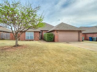 2016 Sagewood Dr, Edmond, OK 73013