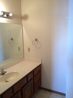 5th image of 412 N 37th St APT C