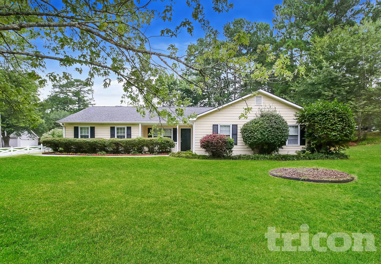 3031 Ashly Brooke Drive Snellville GA — Photo 1