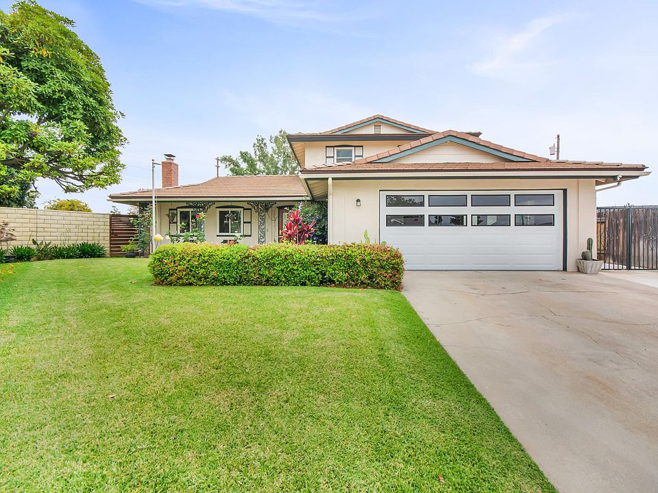 1st image of 1858 E Palm Dr