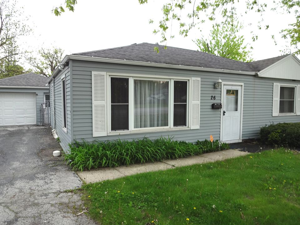 1st image of 26 Sauk Trl