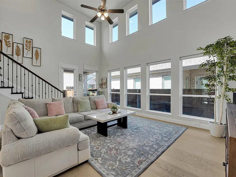 15676 Fringe Tree Rd — Photo 14