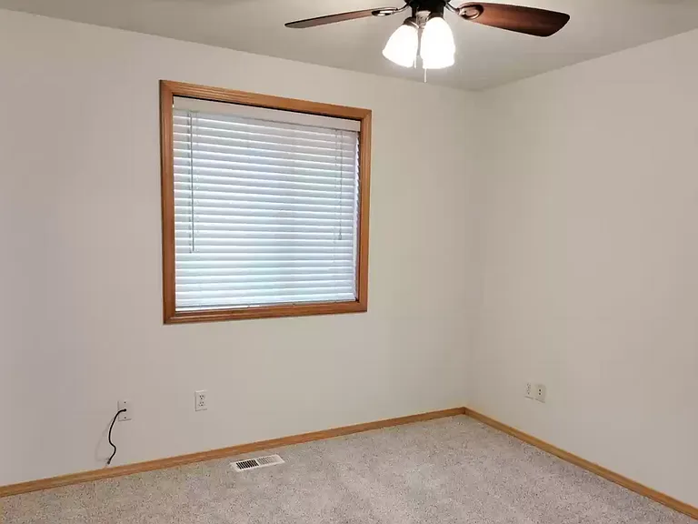 19934 Antler Point Dr — Photo 14