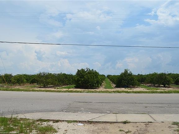 4th image of 1152 E O'Douglas Ave