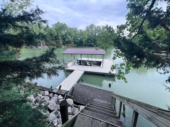 1 Plum Creek Canyon Trl, Johnson Lake, NE 68937