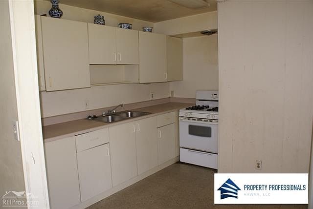 1st image of 485 Waianuenue Ave APT H132