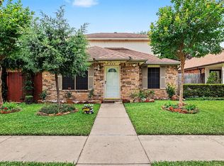 525 Rawls Cir, Irving, TX 75061