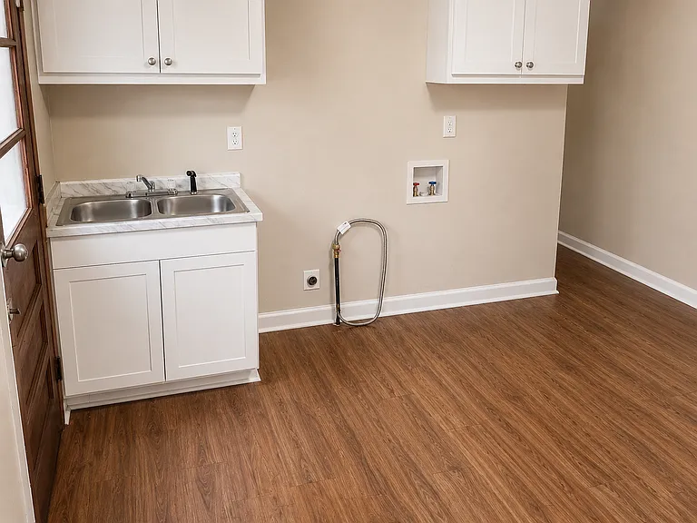 2468 Yale Ave #2468 YALE AVENUE — Photo 5