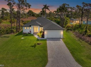 133 West Dr, Rotonda West, FL 33947