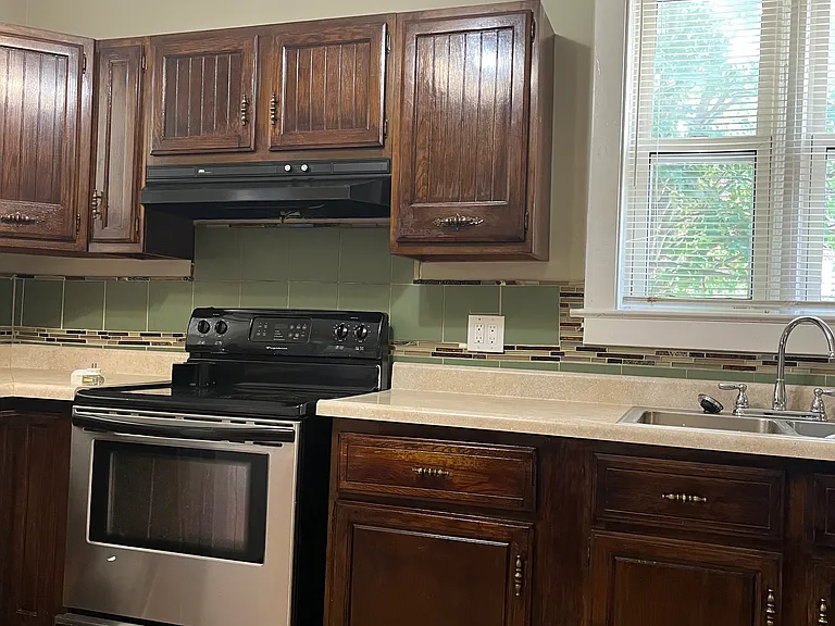 5430 N Kingshighway Blvd — Photo 18