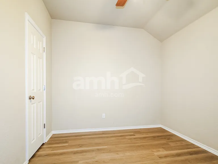 509 SW 163rd St — Photo 15