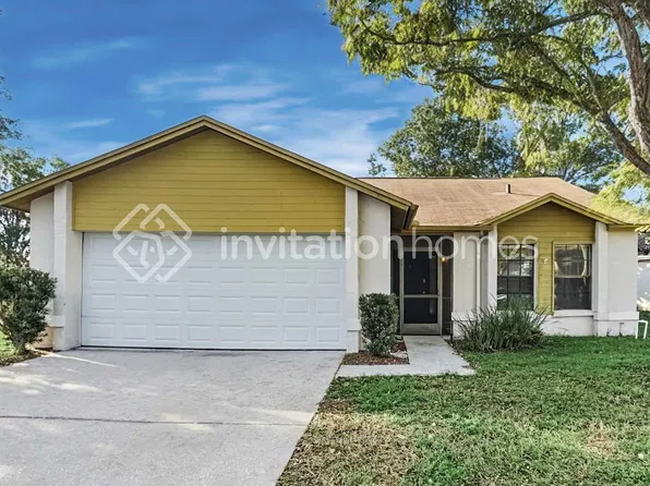 2002 Helm Ln, Valrico, FL 33594