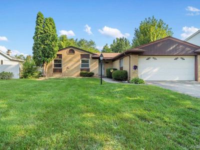 18716 Blakely Dr, Woodhaven, MI, 48183