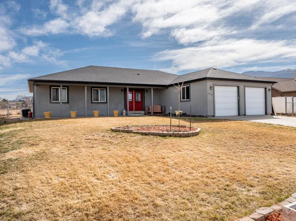 5222 N Tomahawk Dr, Cedar City, UT 84721