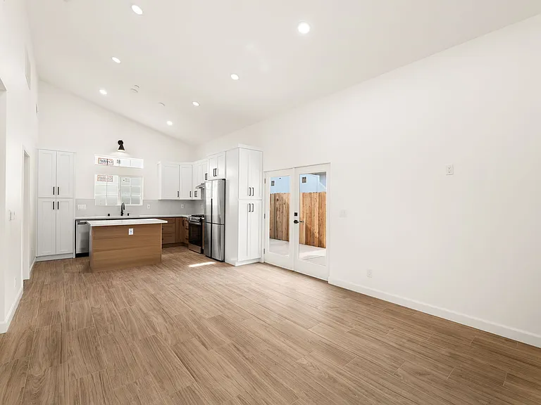 424 Locust St #D — Photo 3