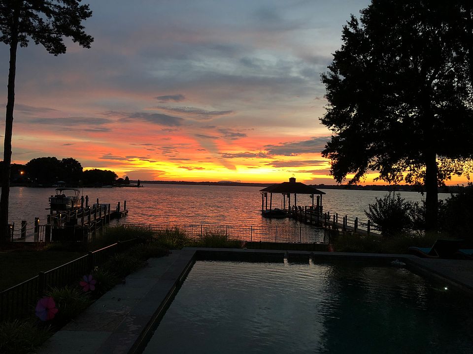 1st image of 21447 Norman Shores Dr