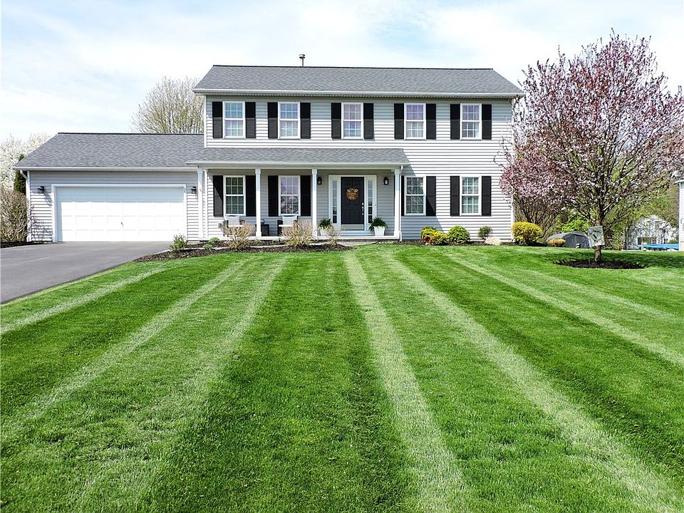 1st image of 35 Reagan Way