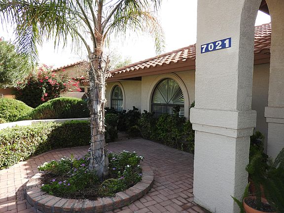 2nd image of 7021 W Voltaire Ave