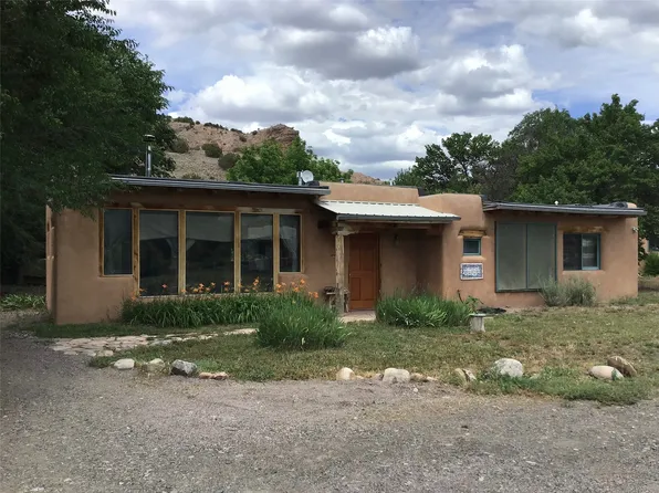30A County Road 64, Dixon, NM 87527