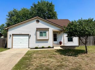 2134 S Fieldcrest Cir, Wichita, KS 67209