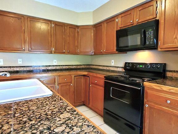 3rd image of 495 Popps Ferry Rd APT 43