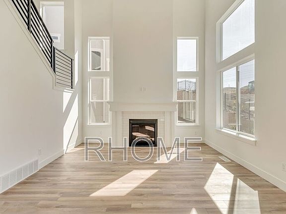 5th image of 16106 S Bodmin Way