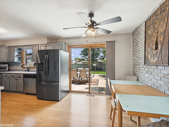 5th image of 13747 Sandra Ln