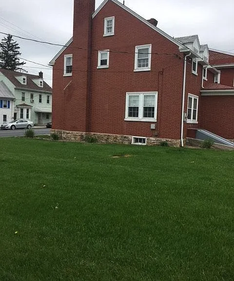 26 E Market St — Photo 12