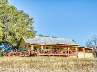 255 N Thunder Creek Rd, Utopia, TX 78884