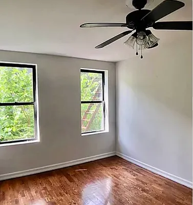 Rented by Arwell Realty | media 7