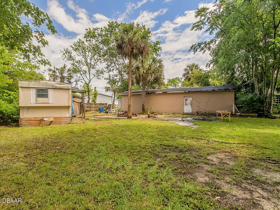 1st image of 1216 Avenue E