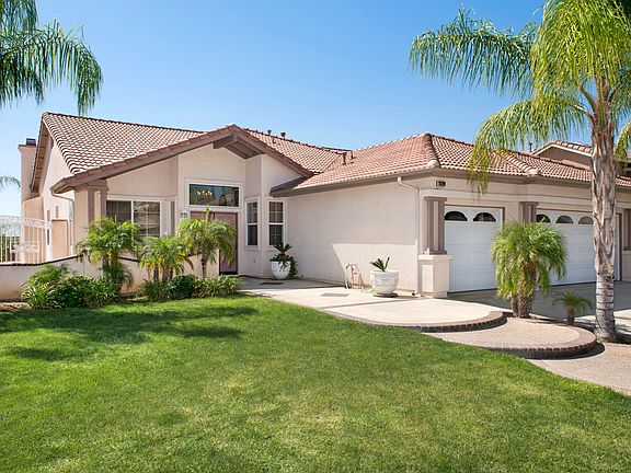 2nd image of 26399 Sherwood Cir