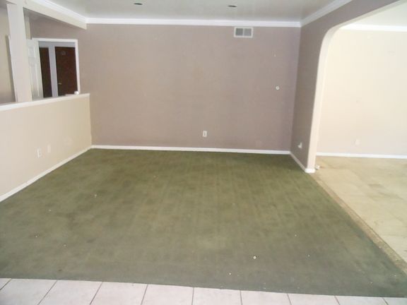 4th image of 6420 Hutton Ave