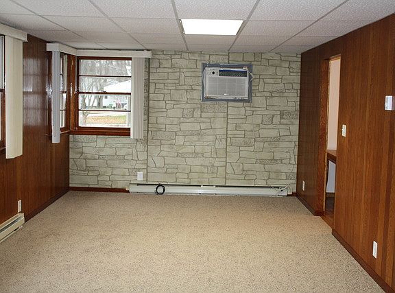 3rd image of 507 S East St
