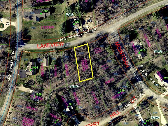 2nd image of 562 Lakeview Heights Dr