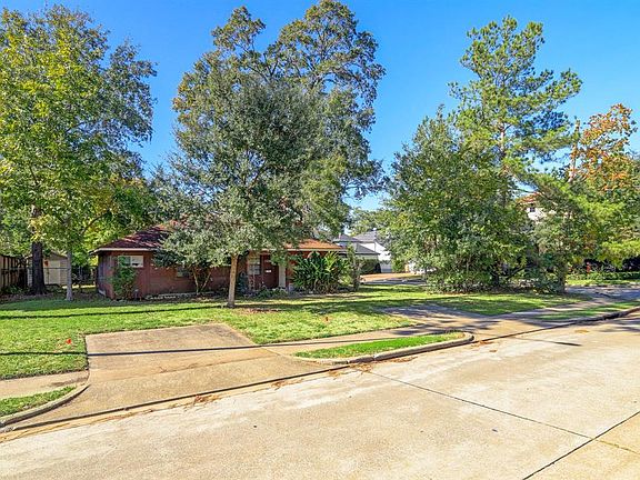 4th image of 1529 Glourie Dr