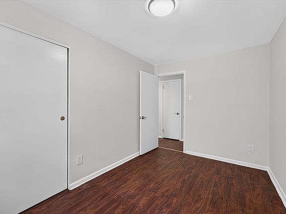 4th image of 2261 Strahle St Floor 1