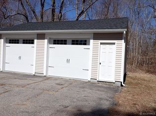 368 Warrenville Rd, Mansfield, CT 06250