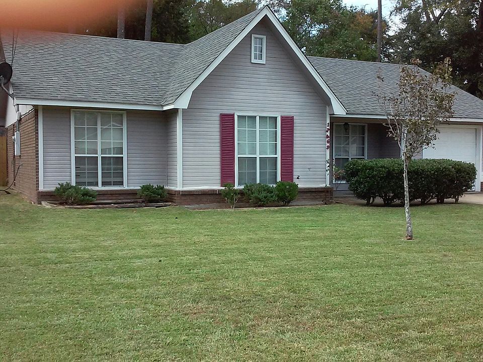1st image of 12469 Red Fox Dr