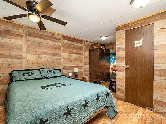 5th image of 110 Ponder Ln
