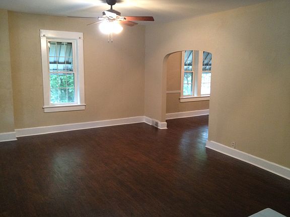 2nd image of 609 Arlington St