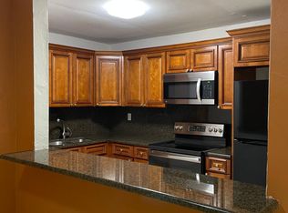 9449 SW 76th St APT T8, Miami, FL 33173