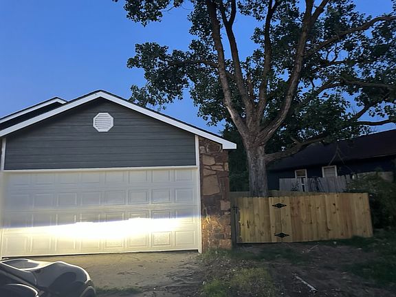 5th image of 1403 S 123rd East Pl
