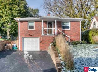 2524 N 70th St, Omaha, NE 68104
