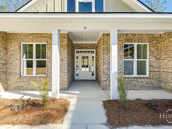3rd image of 15 Lakeview Drive