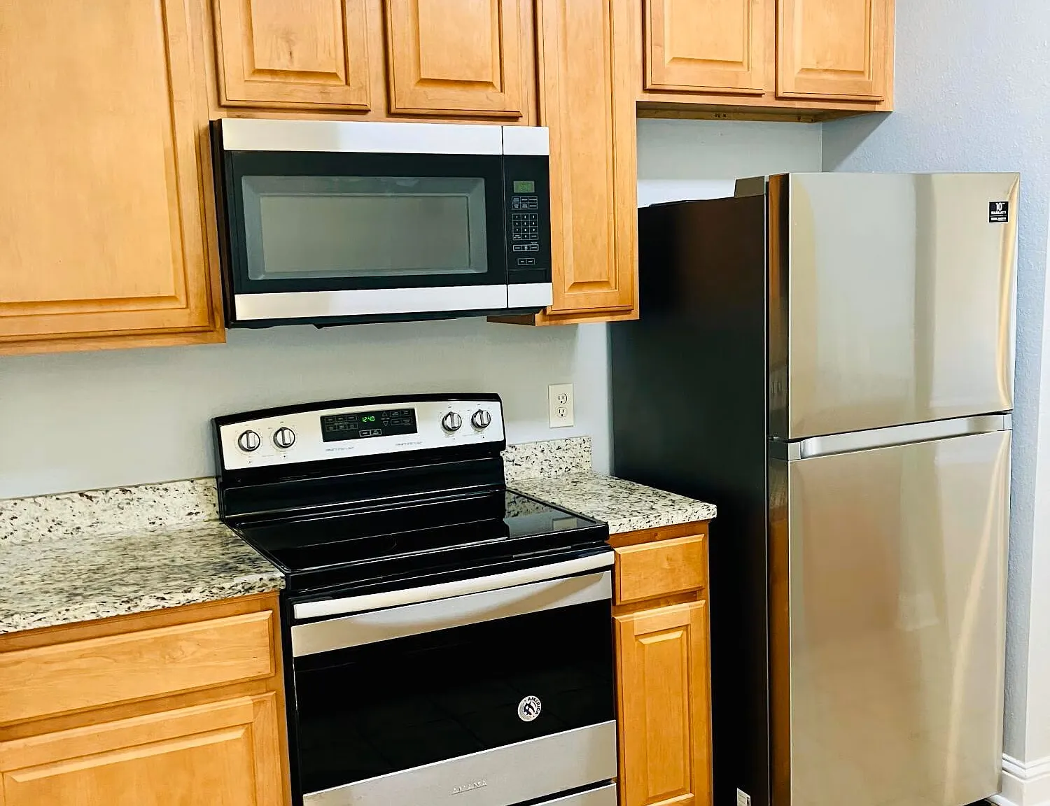 2 bed, 2.5 bath, 1152 sqft, $1,325 — Photo 4
