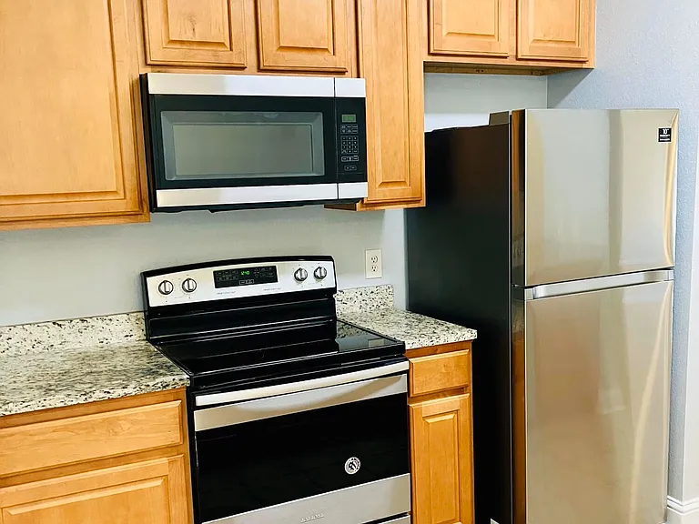 1338 Tropical Cv — Photo 4