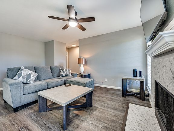 4th image of 5981 Arapaho Rd APT 1003