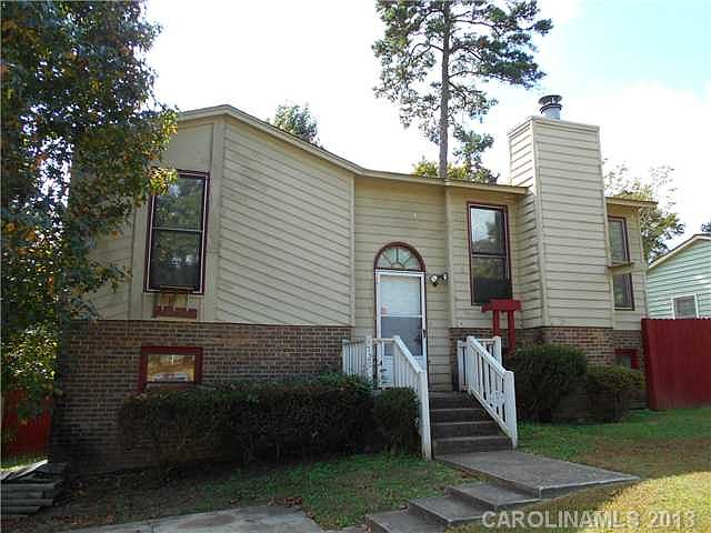1st image of 7720 Heatherdale Ct