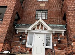 732 Roselawn Ave, Pittsburgh, PA 15228